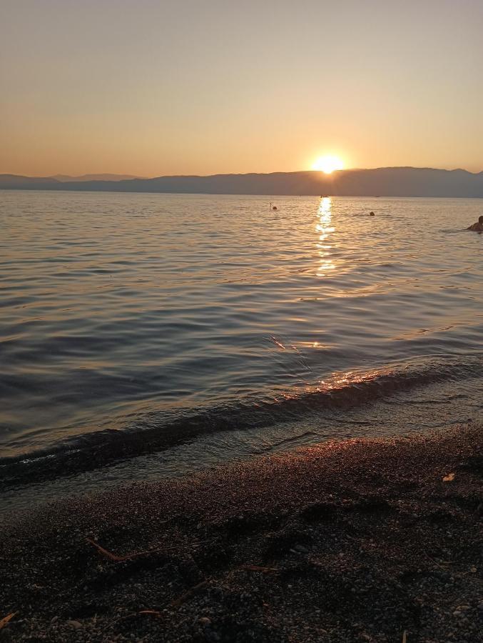 Hostel & Cafe Mild Ohrid Ngoại thất bức ảnh